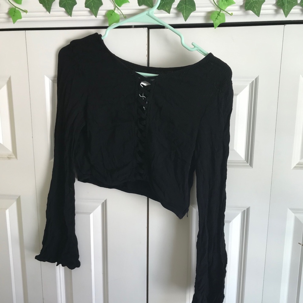 H&M Coachella Black Croptop Longsleeve
